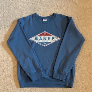 Crew neck long sleeve
